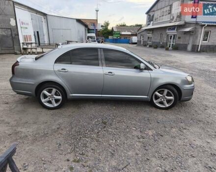 Серый Тойота Авенсис, объемом двигателя 2.2 л и пробегом 306 тыс. км за 6300 $, фото 1 на Automoto.ua