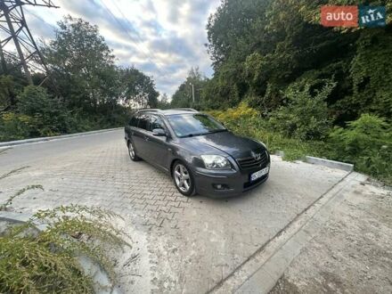 Сірий Тойота Авенсіс, об'ємом двигуна 2.2 л та пробігом 270 тис. км за 6900 $, фото 1 на Automoto.ua