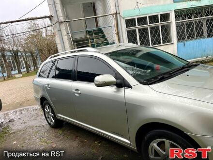 Серый Тойота Авенсис, объемом двигателя 2 л и пробегом 290 тыс. км за 6750 $, фото 1 на Automoto.ua