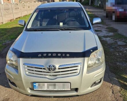 Серый Тойота Авенсис, объемом двигателя 1.8 л и пробегом 160 тыс. км за 7000 $, фото 1 на Automoto.ua