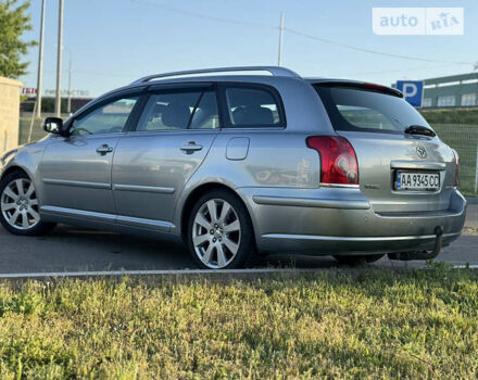 Сірий Тойота Авенсіс, об'ємом двигуна 2 л та пробігом 320 тис. км за 7000 $, фото 1 на Automoto.ua