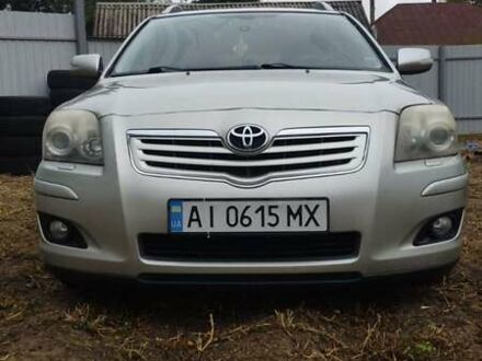 Серый Тойота Авенсис, объемом двигателя 2 л и пробегом 183 тыс. км за 7000 $, фото 1 на Automoto.ua