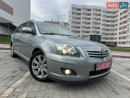 Серый Тойота Авенсис, объемом двигателя 1.8 л и пробегом 203 тыс. км за 7499 $, фото 1 на Automoto.ua