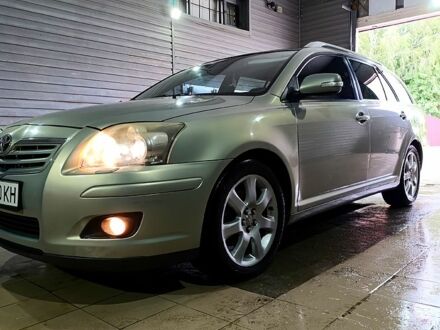 Сірий Тойота Авенсіс, об'ємом двигуна 2.2 л та пробігом 280 тис. км за 7000 $, фото 1 на Automoto.ua