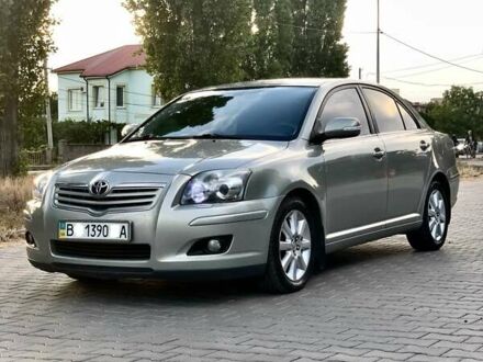 Серый Тойота Авенсис, объемом двигателя 1.8 л и пробегом 168 тыс. км за 5800 $, фото 1 на Automoto.ua