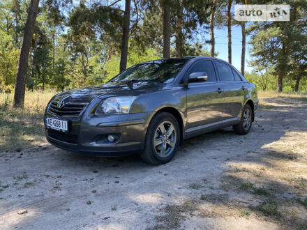 Тойота Авенсис 2007 в Днепре (Днепропетровске) на Automoto.ua Серый Тойота Авенсис, объемом двигателя 1.8 л и пробегом 150 тыс. км за 6950 $, фото 1 на Automoto.ua