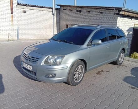 Серый Тойота Авенсис, объемом двигателя 2.2 л и пробегом 286 тыс. км за 3800 $, фото 1 на Automoto.ua