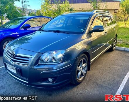 Серый Тойота Авенсис, объемом двигателя 1.8 л и пробегом 203 тыс. км за 7250 $, фото 1 на Automoto.ua