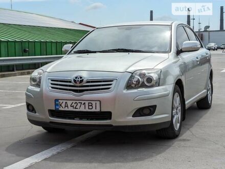 Тойота Авенсіс 2007 у Києві на Automoto.ua Сірий Тойота Авенсіс, об'ємом двигуна 1.76 л та пробігом 225 тис. км за 6999 $, фото 1 на Automoto.ua