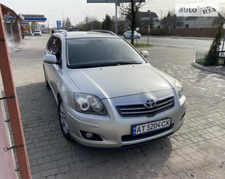 Серый Тойота Авенсис, объемом двигателя 2.2 л и пробегом 275 тыс. км за 6500 $, фото 1 на Automoto.ua