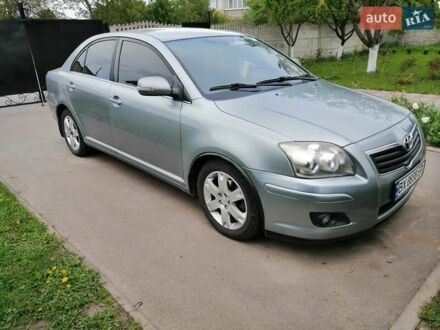 Тойота Авенсис 2008 в Шепетовке на Automoto.ua Серый Тойота Авенсис, объемом двигателя 1.8 л и пробегом 406 тыс. км за 5500 $, фото 1 на Automoto.ua