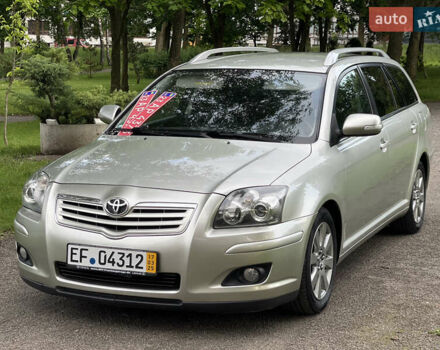 Серый Тойота Авенсис, объемом двигателя 1.8 л и пробегом 224 тыс. км за 7150 $, фото 1 на Automoto.ua