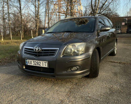 Серый Тойота Авенсис, объемом двигателя 2.2 л и пробегом 293 тыс. км за 7399 $, фото 1 на Automoto.ua