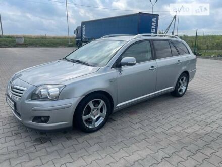 Тойота Авенсис 2008 в Луцке на Automoto.ua Серый Тойота Авенсис, объемом двигателя 2.2 л и пробегом 264 тыс. км за 6199 $, фото 1 на Automoto.ua