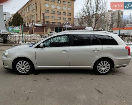 Серый Тойота Авенсис, объемом двигателя 2.4 л и пробегом 260 тыс. км за 6500 $, фото 1 на Automoto.ua