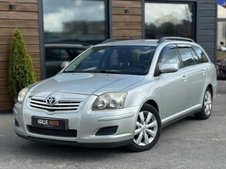 Серый Тойота Авенсис, объемом двигателя 2 л и пробегом 290 тыс. км за 6500 $, фото 1 на Automoto.ua