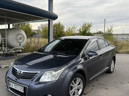 Сірий Тойота Авенсіс, об'ємом двигуна 1.79 л та пробігом 266 тис. км за 7950 $, фото 1 на Automoto.ua