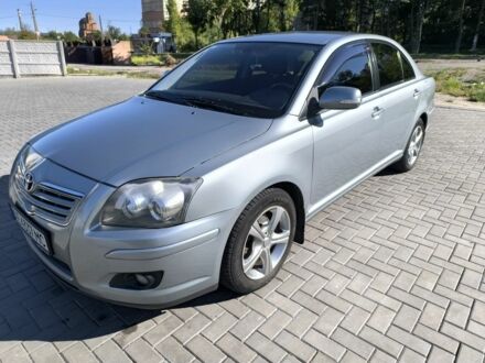 Серый Тойота Авенсис, объемом двигателя 1.8 л и пробегом 182 тыс. км за 7800 $, фото 1 на Automoto.ua