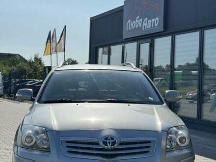 Серый Тойота Авенсис, объемом двигателя 1.8 л и пробегом 204 тыс. км за 7900 $, фото 1 на Automoto.ua