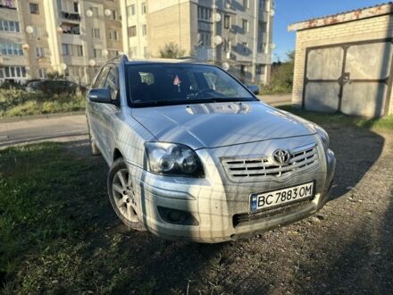 Серый Тойота Авенсис, объемом двигателя 2.2 л и пробегом 260 тыс. км за 6350 $, фото 1 на Automoto.ua
