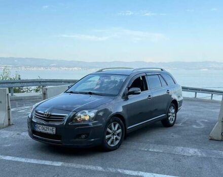 Сірий Тойота Авенсіс, об'ємом двигуна 2 л та пробігом 310 тис. км за 6200 $, фото 1 на Automoto.ua