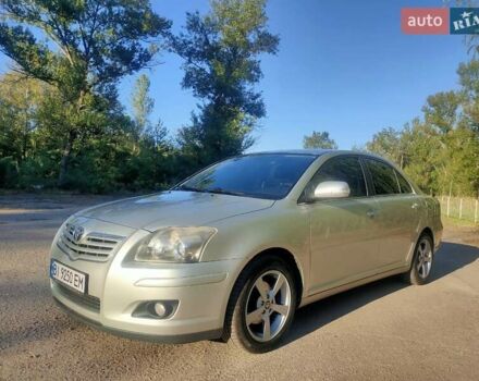 Серый Тойота Авенсис, объемом двигателя 1.79 л и пробегом 282 тыс. км за 6000 $, фото 1 на Automoto.ua