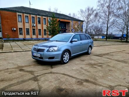 Серый Тойота Авенсис, объемом двигателя 2 л и пробегом 1 тыс. км за 6900 $, фото 1 на Automoto.ua