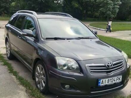 Серый Тойота Авенсис, объемом двигателя 2 л и пробегом 300 тыс. км за 7900 $, фото 1 на Automoto.ua