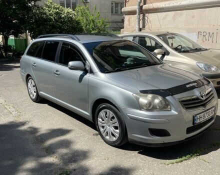 Серый Тойота Авенсис, объемом двигателя 2 л и пробегом 235 тыс. км за 6419 $, фото 1 на Automoto.ua
