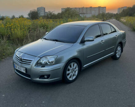 Серый Тойота Авенсис, объемом двигателя 1.79 л и пробегом 280 тыс. км за 5300 $, фото 1 на Automoto.ua