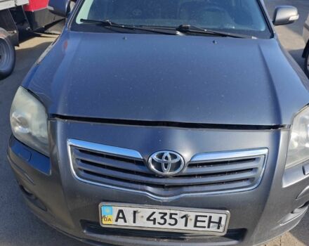 Серый Тойота Авенсис, объемом двигателя 2 л и пробегом 824 тыс. км за 2194 $, фото 1 на Automoto.ua