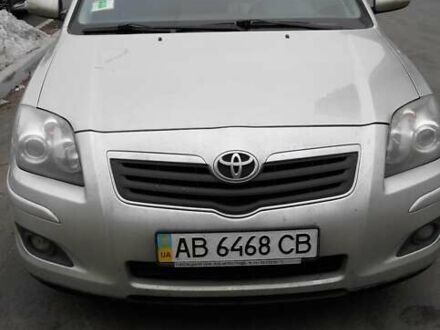 Серый Тойота Авенсис, объемом двигателя 1.8 л и пробегом 180 тыс. км за 6200 $, фото 1 на Automoto.ua