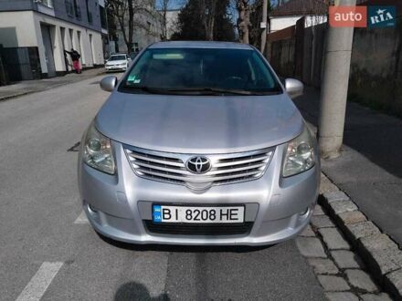 Тойота Авенсис 2009 в Пирятине на Automoto.ua Серый Тойота Авенсис, объемом двигателя 2 л и пробегом 312 тыс. км за 8200 $, фото 1 на Automoto.ua