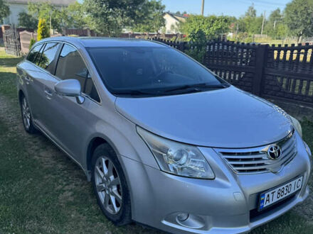 Сірий Тойота Авенсіс, об'ємом двигуна 2.23 л та пробігом 245 тис. км за 8800 $, фото 1 на Automoto.ua