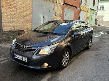 Сірий Тойота Авенсіс, об'ємом двигуна 2.2 л та пробігом 215 тис. км за 8500 $, фото 1 на Automoto.ua