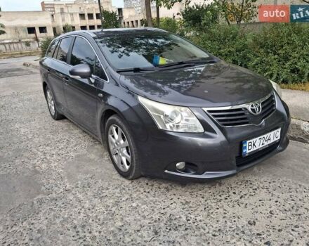 Сірий Тойота Авенсіс, об'ємом двигуна 2.23 л та пробігом 243 тис. км за 9300 $, фото 1 на Automoto.ua
