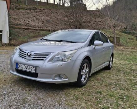 Серый Тойота Авенсис, объемом двигателя 1.6 л и пробегом 160 тыс. км за 5594 $, фото 1 на Automoto.ua