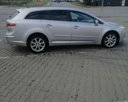 Серый Тойота Авенсис, объемом двигателя 2.2 л и пробегом 249 тыс. км за 8200 $, фото 1 на Automoto.ua