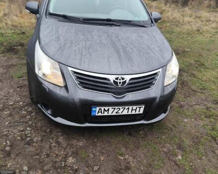 Серый Тойота Авенсис, объемом двигателя 1.6 л и пробегом 282 тыс. км за 8200 $, фото 1 на Automoto.ua