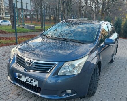 Сірий Тойота Авенсіс, об'ємом двигуна 2 л та пробігом 301 тис. км за 4076 $, фото 1 на Automoto.ua