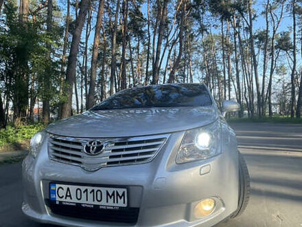 Тойота Авенсіс 2010 у Черкасах на Automoto.ua Сірий Тойота Авенсіс, об'ємом двигуна 1.6 л та пробігом 260 тис. км за 8999 $, фото 1 на Automoto.ua