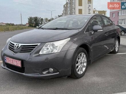 Тойота Авенсис 2010 в Виннице на Automoto.ua Серый Тойота Авенсис, объемом двигателя 1.8 л и пробегом 185 тыс. км за 8400 $, фото 1 на Automoto.ua