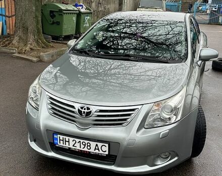 Серый Тойота Авенсис, объемом двигателя 2 л и пробегом 198 тыс. км за 9200 $, фото 1 на Automoto.ua