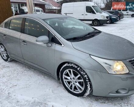 Серый Тойота Авенсис, объемом двигателя 2 л и пробегом 26 тыс. км за 8000 $, фото 1 на Automoto.ua