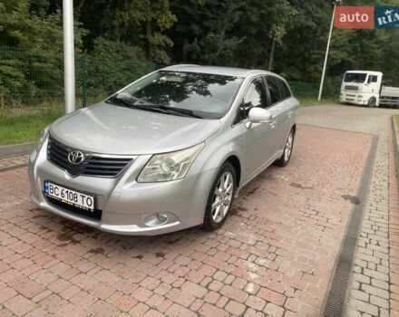 Серый Тойота Авенсис, объемом двигателя 2.2 л и пробегом 292 тыс. км за 9000 $, фото 1 на Automoto.ua