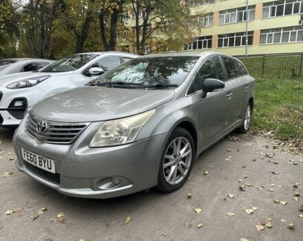 Серый Тойота Авенсис, объемом двигателя 0 л и пробегом 280 тыс. км за 4000 $, фото 1 на Automoto.ua