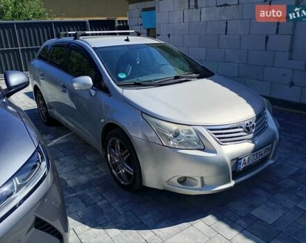 Серый Тойота Авенсис, объемом двигателя 1.8 л и пробегом 230 тыс. км за 9000 $, фото 1 на Automoto.ua