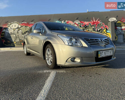 Серый Тойота Авенсис, объемом двигателя 0 л и пробегом 214 тыс. км за 7700 $, фото 1 на Automoto.ua