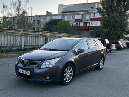 Сірий Тойота Авенсіс, об'ємом двигуна 2 л та пробігом 259 тис. км за 3500 $, фото 1 на Automoto.ua