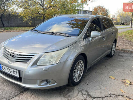 Тойота Авенсис 2011 в Николаеве на Automoto.ua Серый Тойота Авенсис, объемом двигателя 2 л и пробегом 315 тыс. км за 10500 $, фото 1 на Automoto.ua